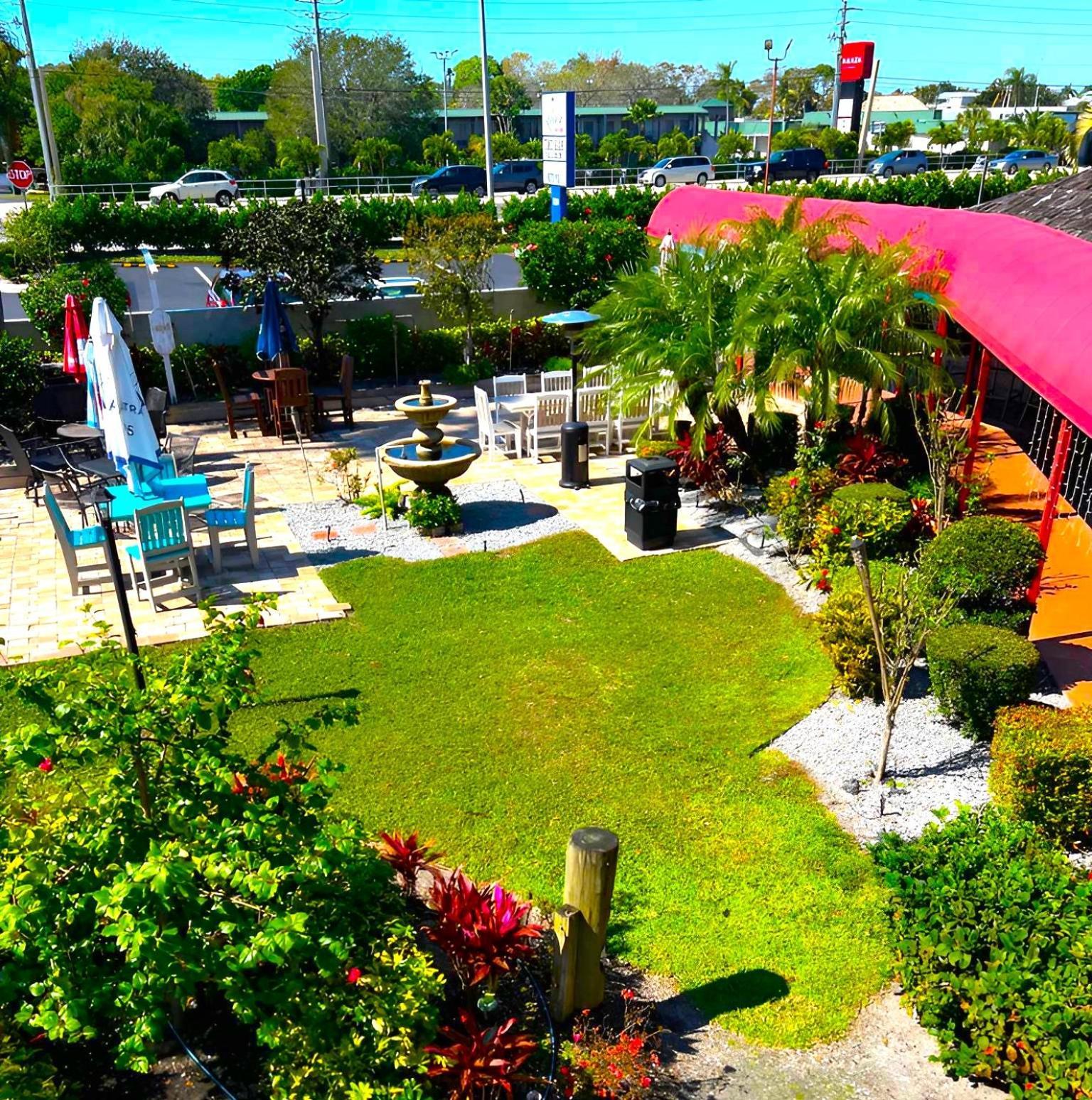 Lantern Inn & Suites - Sarasota South Bradenton Exterior foto